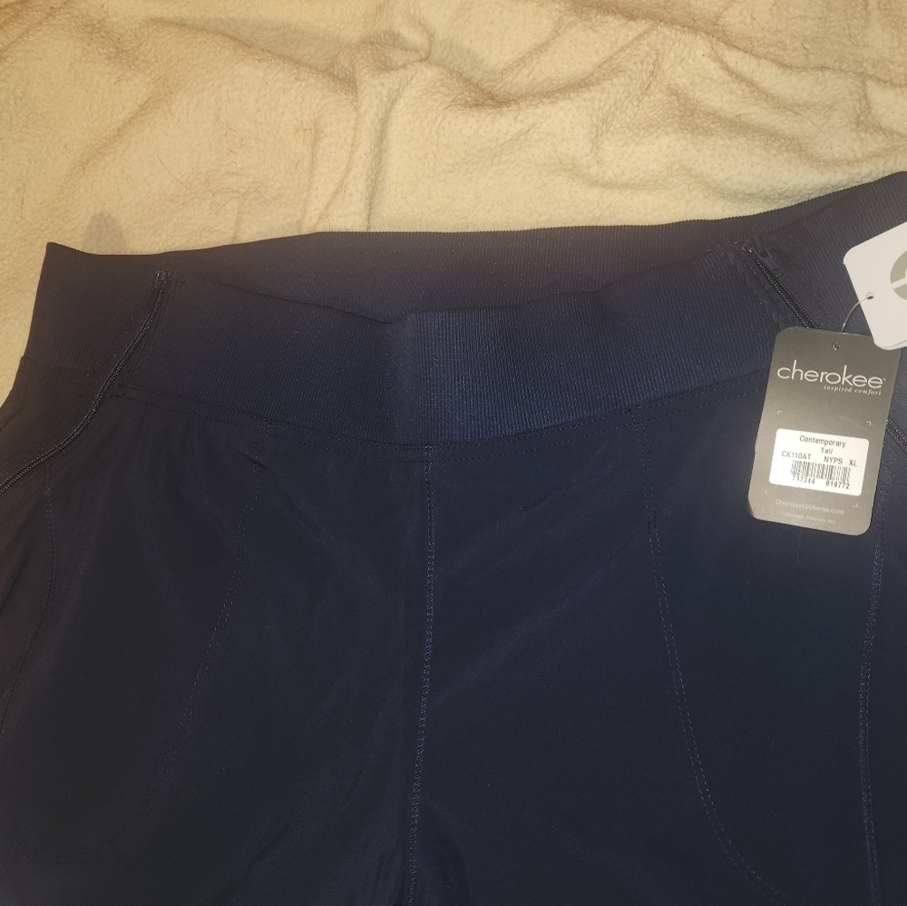 Infinity Women's 5-Pocket STRETCH Tapered Jogger Cargo Scrub Pants - XL TALL - Picture 9 of 12